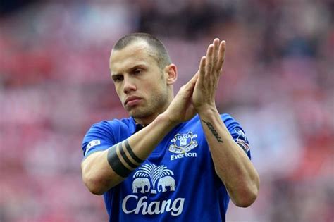 Roberto Martinez admits John Heitinga may move to Galatasaray