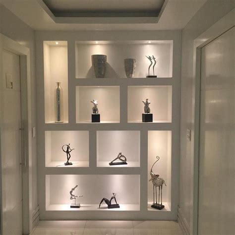 Стеклянный стеллаж с подсветкой: 72 фото