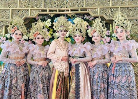 baju adat sunda modern  perlu kalian ketahui pelestarian budaya