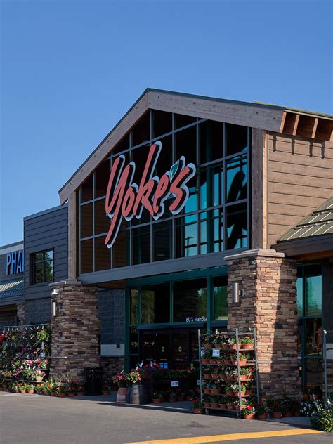 Yoke's Fresh Market Deer Park — Cornerstone Construction and