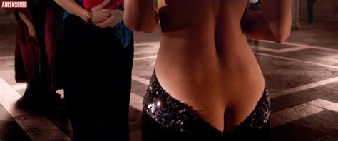 Naked Bérénice Marlohe in Valley of the Gods