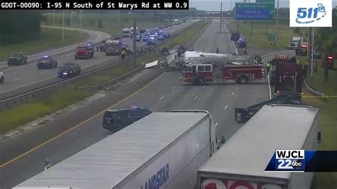 I 95 Shut Down Near Georgia Florida State Line Youtube