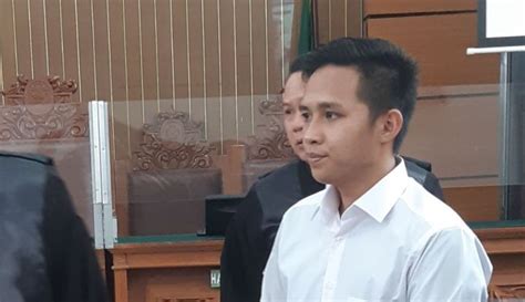 Habis Divonis Tahun Kini Beredar Foto Diduga Kondisi Terbaru