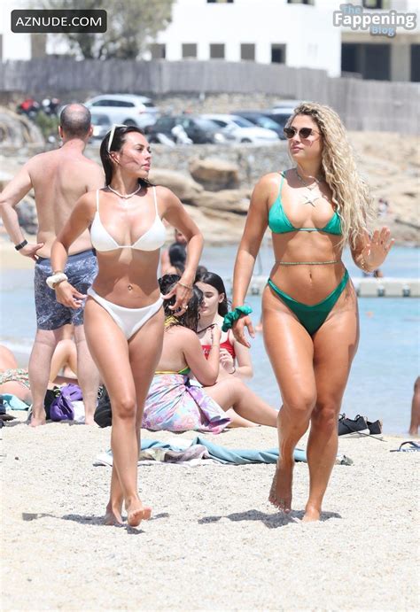 Antigoni Buxton Sexy Seen With Paige Thorne Showing Off Her Sizzling Bikini Body At Mykonos