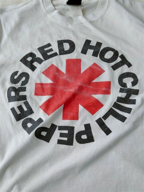 レッドホットチリペッパーズ レッチリ tシャツ ヴィンテージ 白 バンドTシャツ 半袖T RED HOT CHILLI PEPPERS vintage usa古着 バンド Tシャツ 売買され