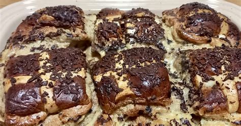 Deliciously Gloria Hot Cross Bun Bread Butter Pudding