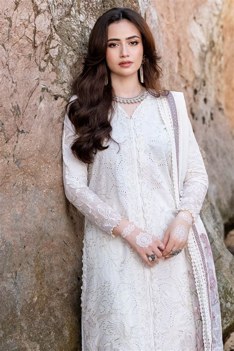 Pakistani Eid Dress in White Lawn Kameez Trouser Style – Nameera by Farooq
