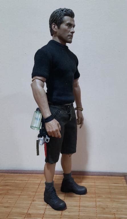 Hot Toys Ttm Muscular Body Kitbash Hobbies Toys Toys Games On Carousell