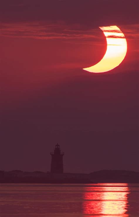 partial-solar-eclipse-photos-nasa-8-1024×1024 – Fubiz Media