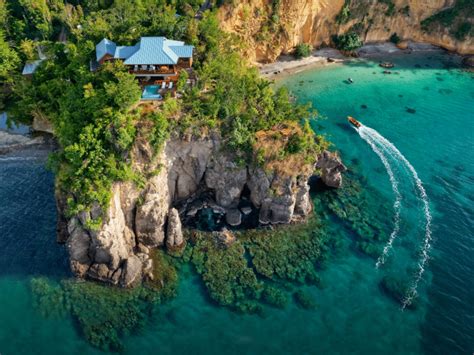 5 Dominica Resorts (That Travelers Love!) | Explorers Away