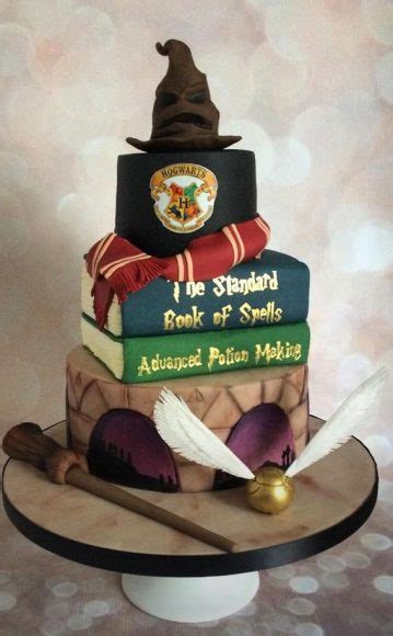 30 Cute Harry Potter Cake Designs Harry Potter Hogwarts Cake