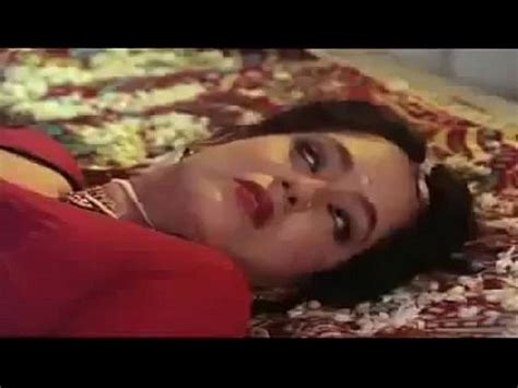 Escena romántica de la actriz de Bgrade caliente en Fastnight lusty imagedesi XVIDEOS