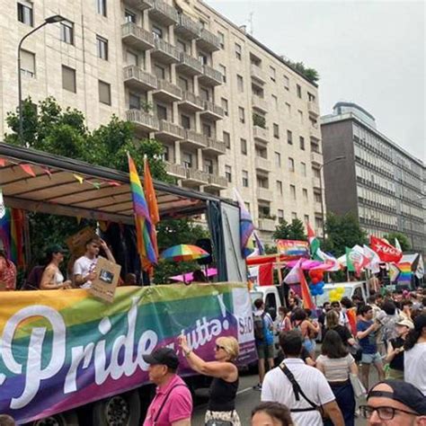 Schlein Al Milano Pride Persa Occasione Al G Per Parlare Di Identit