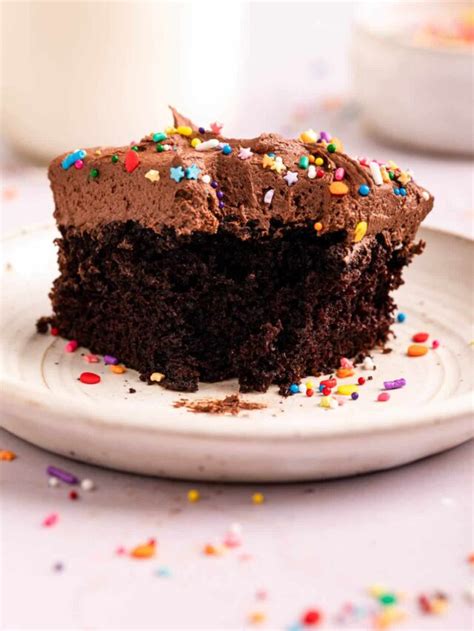 Chocolate Sheet Cake Confessions Of A Baking Queen