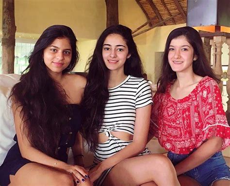 Ananya Pandey Reveals How Her Bffs Suhana Khan And Shanaya Kapoor Have