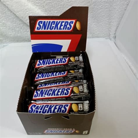 Snickers Chocolate Box 2450g Halal Prod Shopee Philippines