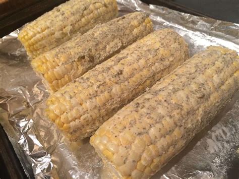 Easy Seasoned Oven Roast Corn