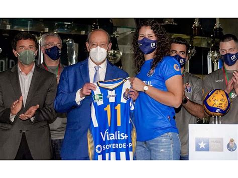 Helder Barros F C Do Porto Voleibol O Trof U De Campe O Nacional De