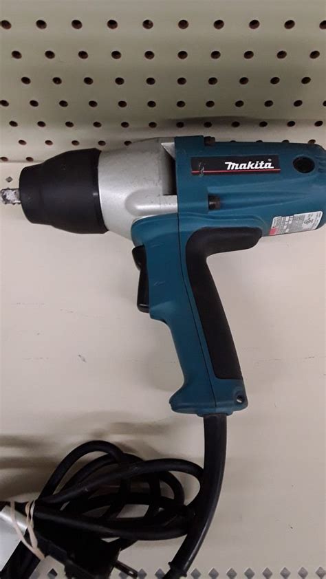 Makita Corded 12 Impact Wrench For Sale In Willoughby Oh Offerup