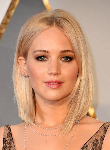 Jennifer Lawrence Blonde Long Straight Bob Lob Haircut Middle Part