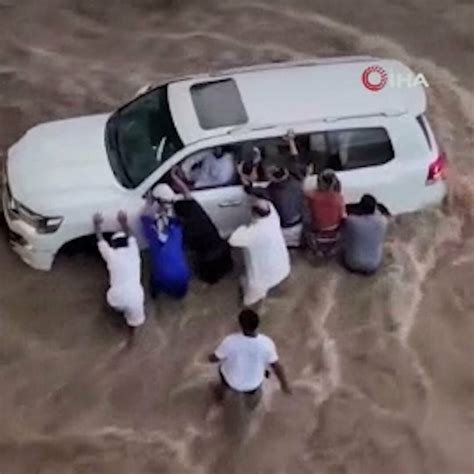 Apocalyptic floods in Saudi Arabia kill three people