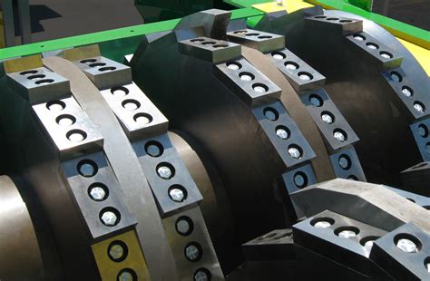 Why this industrial shredder is the most powerful on the market 1