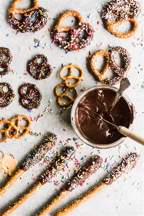 How To Do Pretzels Dipped In Chocolate At Kevin Gilbert Blog