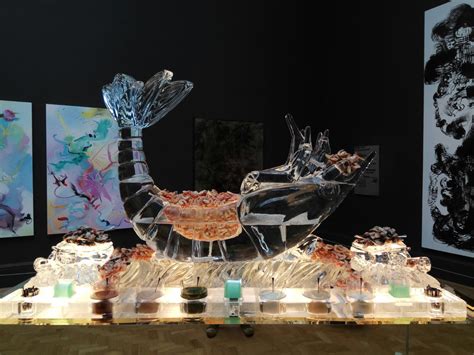 Seafood Ice sculpture display station. | Ice sculptures, Sculptures ...