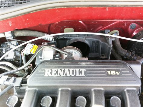 Чистка дроссельной заслонки — Renault Duster (1G), 1,6 л, 2012 года ...