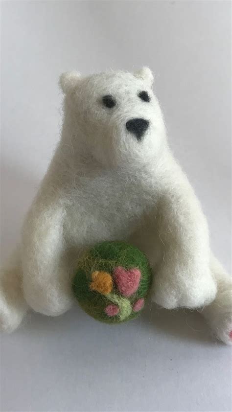 Needle Felted Polar Bear An Immersive Guide By Handmade With Wool