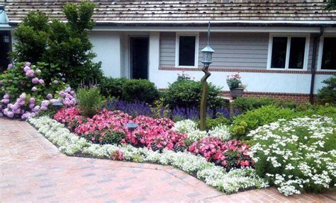 Nos Conseils Pour Cr Er Un Parterre De Fleurs Hors Pair Driveway