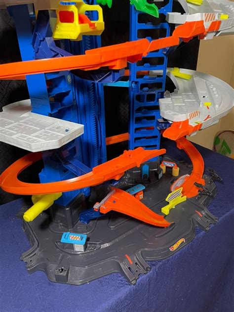 Autopista Hot Wheels Ultimate Garage Vende Y Compra Art Culos De Segunda Mano