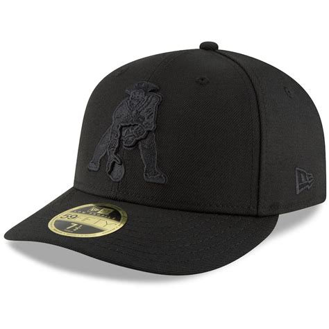 Men's New Era Black New England Patriots Throwback Logo Low Profile ...