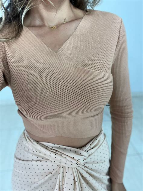 Cropped Tricot Transpassado Nude Mood Store