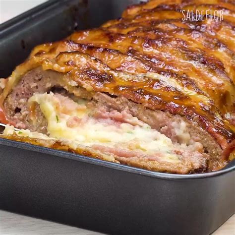 Receita De Bolo De Carne Bacon Recheado De Pur De Batatas