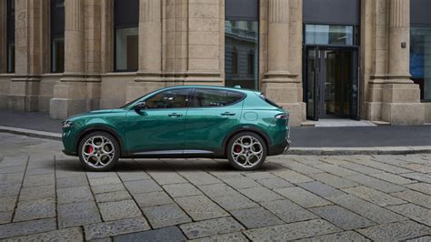 2023 Alfa Romeo Tonale Phev Pricing And Specifications Ev Central