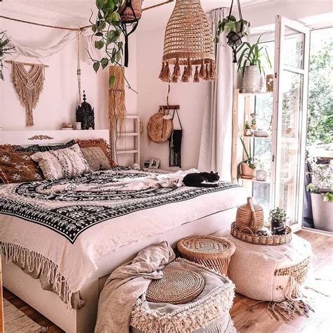 Bohemian Style Bedroom Pictures