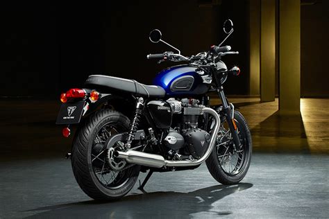 Triumph Stealth Edition Lineup First Look Rider Magazine