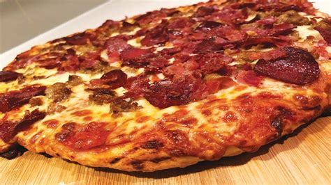 Meat Feast 8 Meat Lovers Pizza Youtube