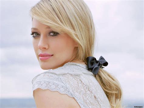 Hilary Duff Naked Pictures: Thats Not My Naked Body!! - Barnorama