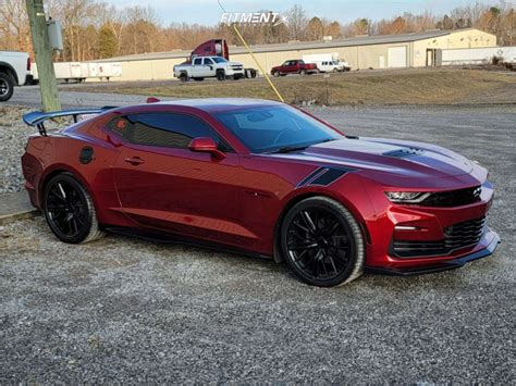 Chevrolet Camaro Ss With X Oe Performance And Michelin