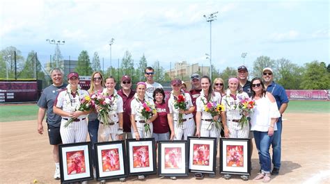 Softball Sweeps Dayton On Senior Day