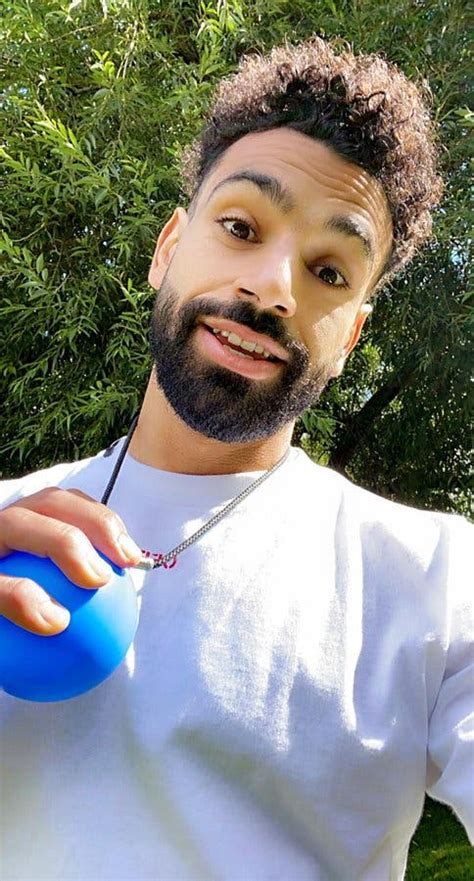 Unrecognizable Mohamed Salah Gets Rid Of His Signature Afro And Debuts A New Haircut Pictures