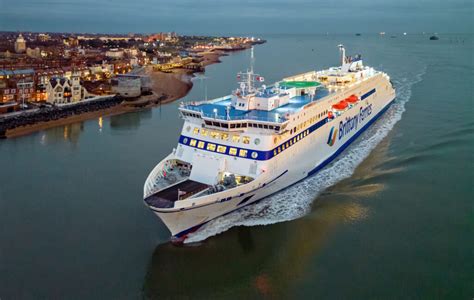 Galicia Entering Portsmouth Port Dusk Brittany Ferries