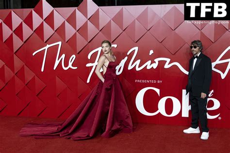 Florence Pugh Tits Photos Sexy E Girls