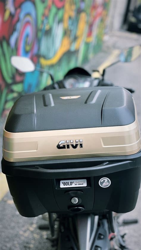 Givi B Bold Box Base Plate Only Auto Accessories On Carousell