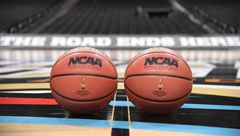 NCAA college basketball polls, rankings from the AP and Coaches