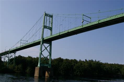 Thousand Islands Bridge Ontario Canada.jpg Hi-Res 1440P QHD