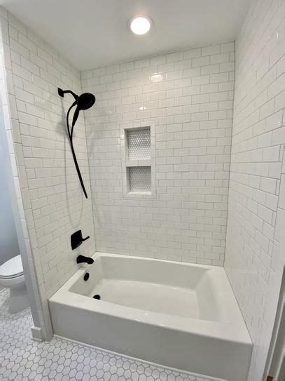 KOHLER Elmbrook 60 In X 30 25 In Soaking Bathtub With Left Hand Drain