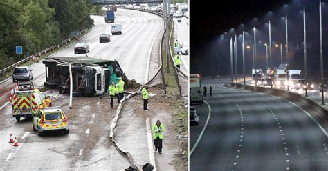 M4 Crash As Overturned Lorry Causes Motorway To Close Between Junctions